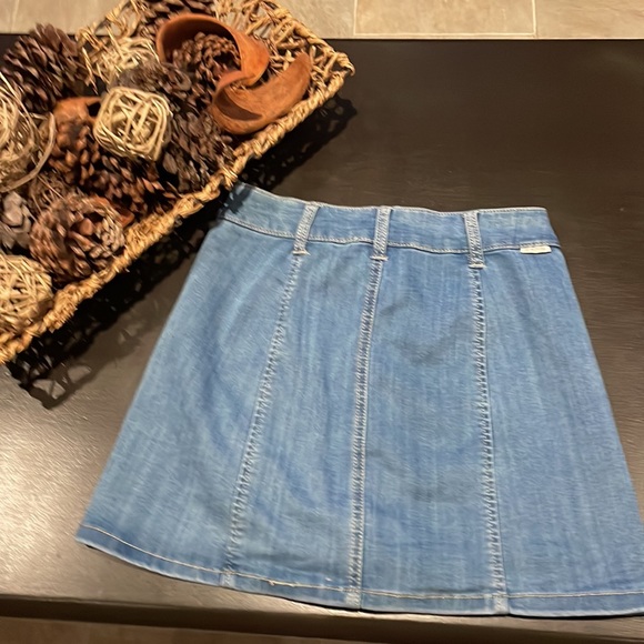Sky and Sparrow size 1 stretchy jean button down skirt - Picture 2 of 3